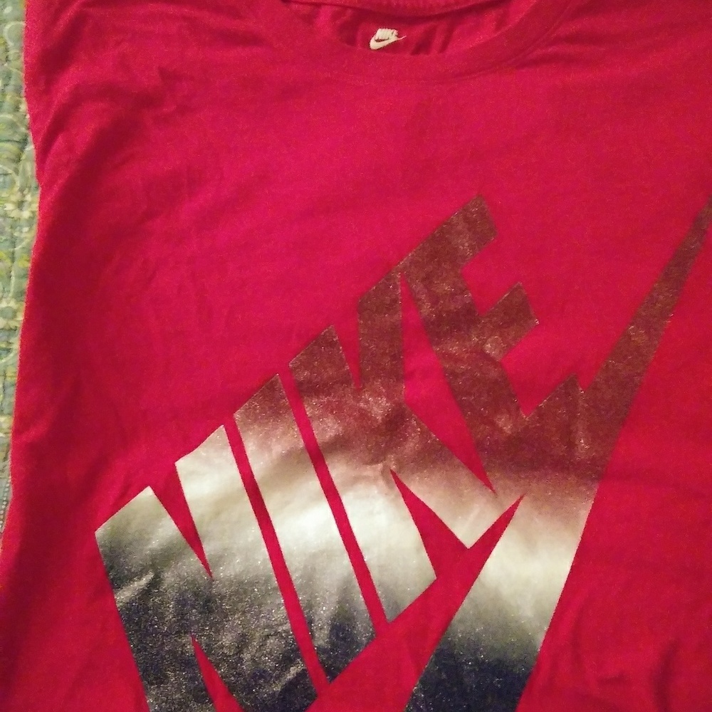 Men nike tee